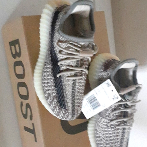 Adidas Yeezy Boost 350 V2 Kids - Picture 2 of 5